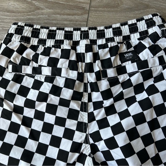 VANS RANGE RELAXED  SHORT CHECKERED - Picture 11 of 11